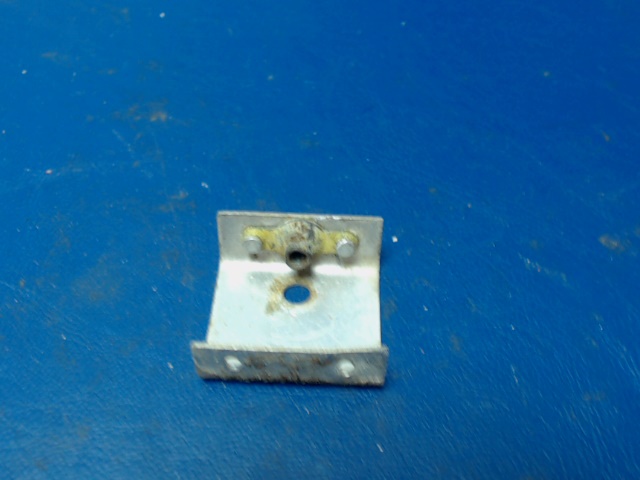 0413406-6 Cessna - Bracket - Cabin Door Interior Handle